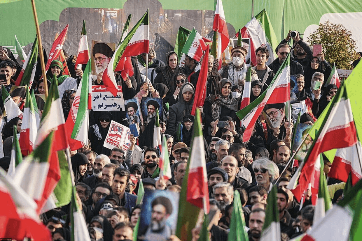 Cover Image for How Iran Responds to Protestors